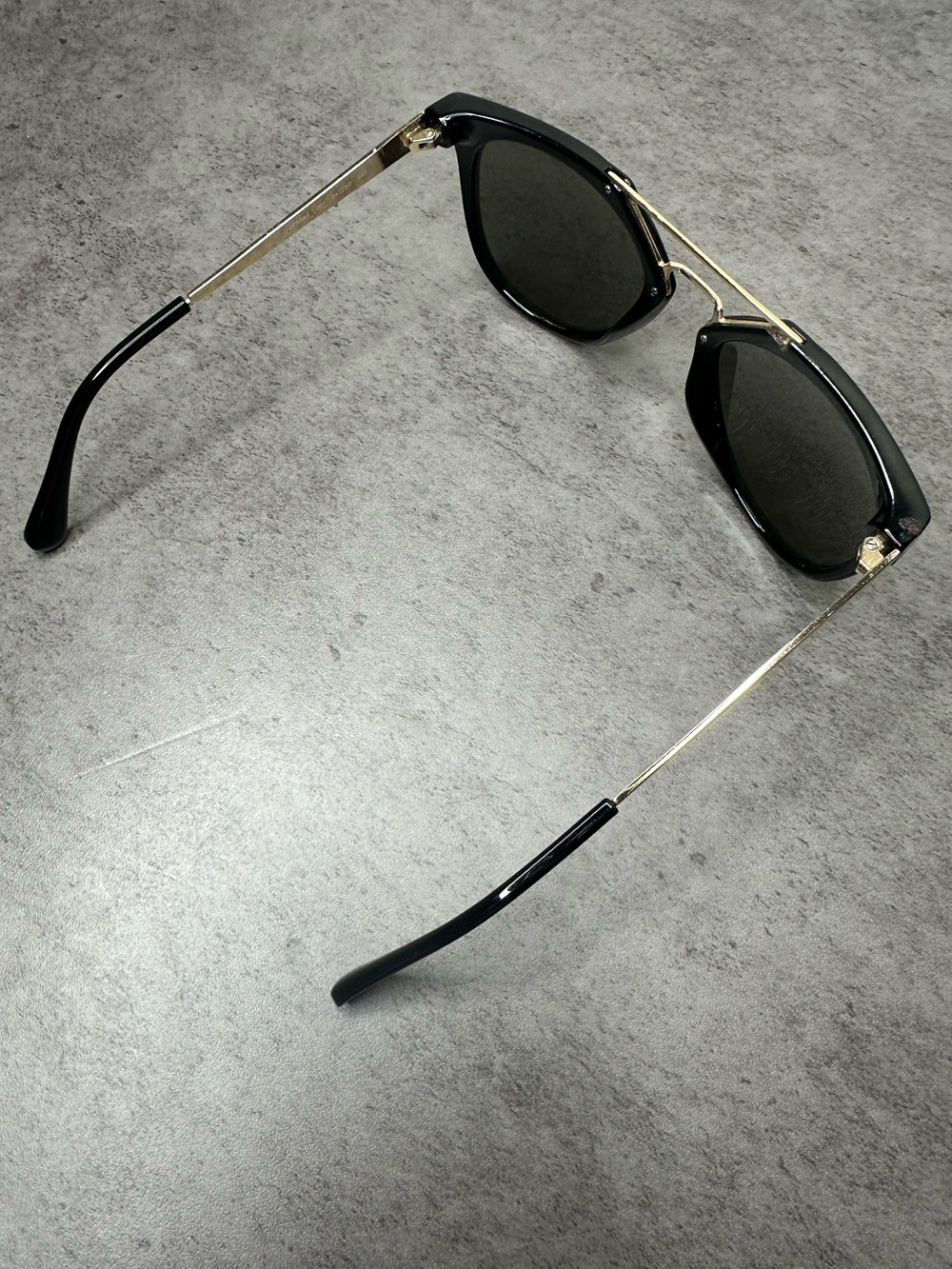 Diane von Furstenberg DVF854S Johana Black & Gold Sunglasses - Picture 2 of 6